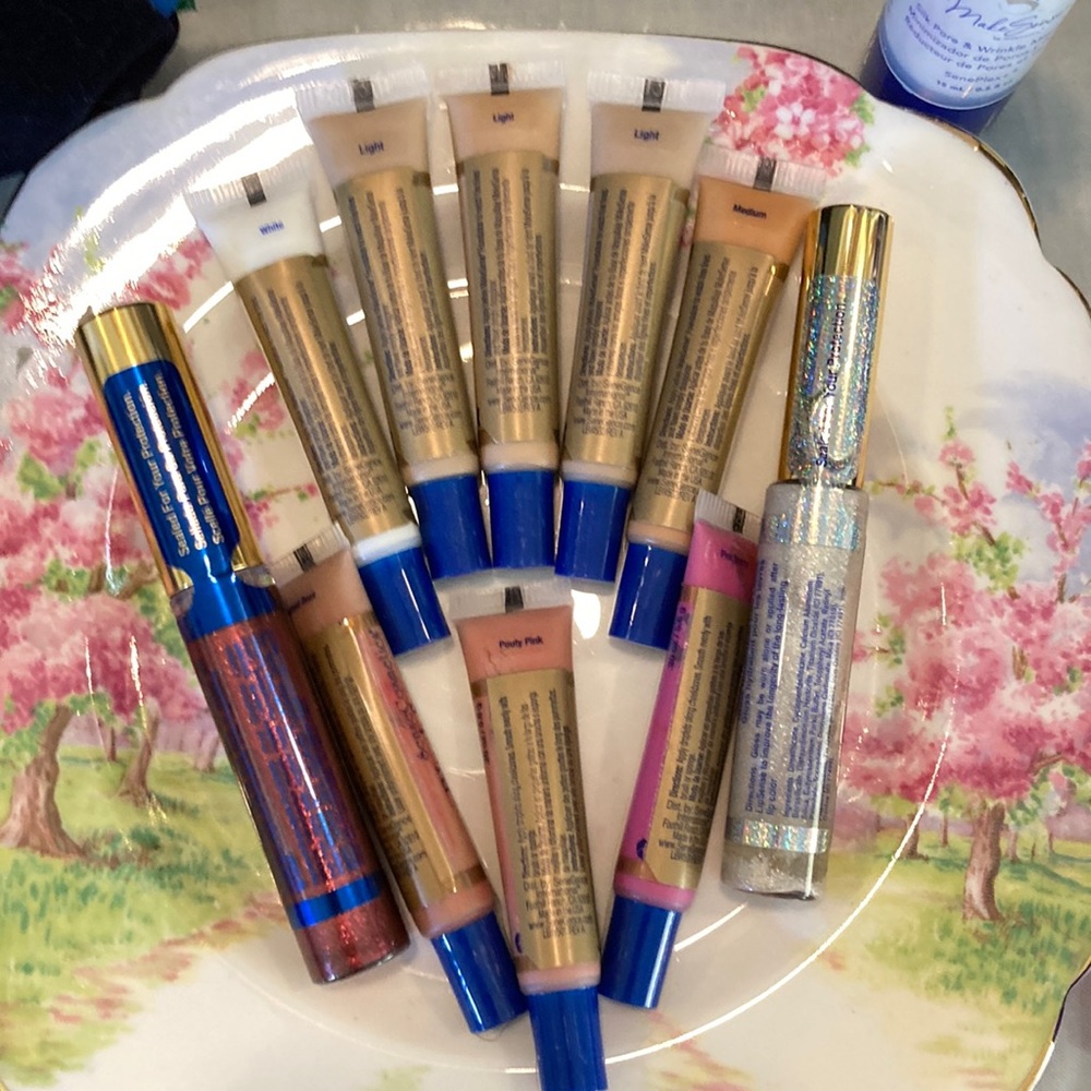 Huge SeneGence bundle SALE plus extra items!! LipSense,ShadowSense, etc - Picture 4 of 11